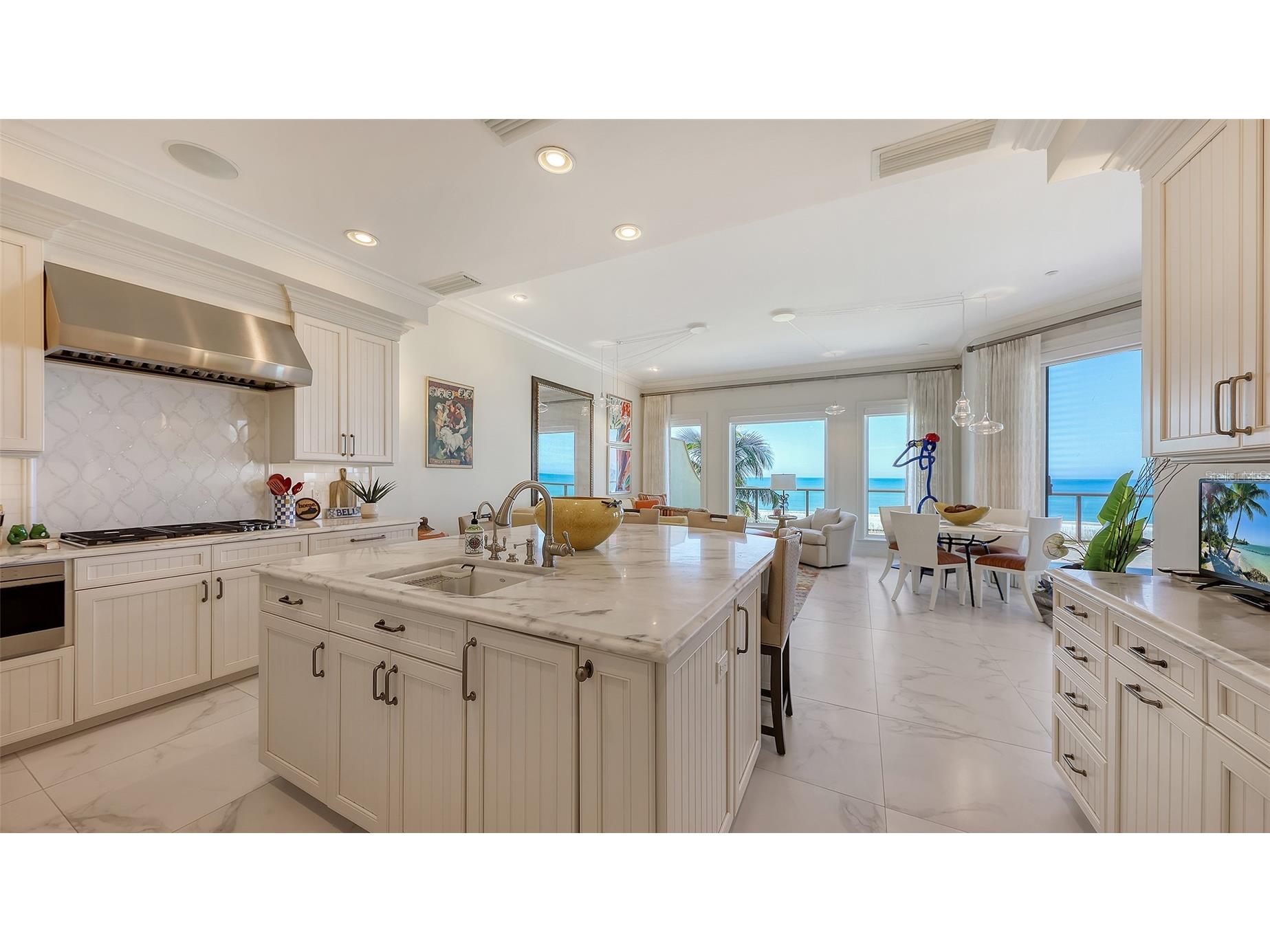4995 Gulf Of Mexico Drive #500 Longboat Key FL 34228 A4677613 image14