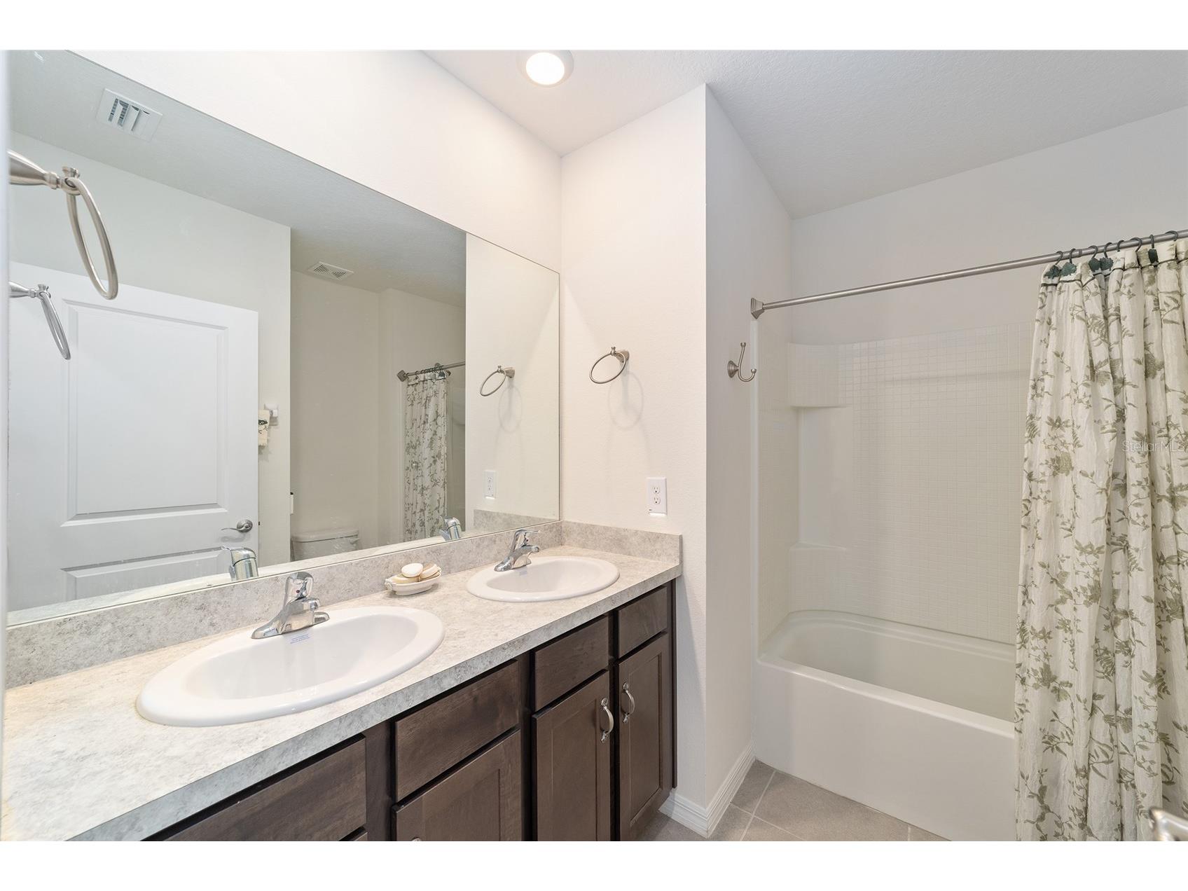 4996 NE 14th Place Ocala FL 34470 OM721088 image23