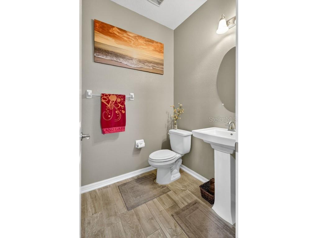 4999 Oarsman Court Sarasota FL 34243 A4672120 image21