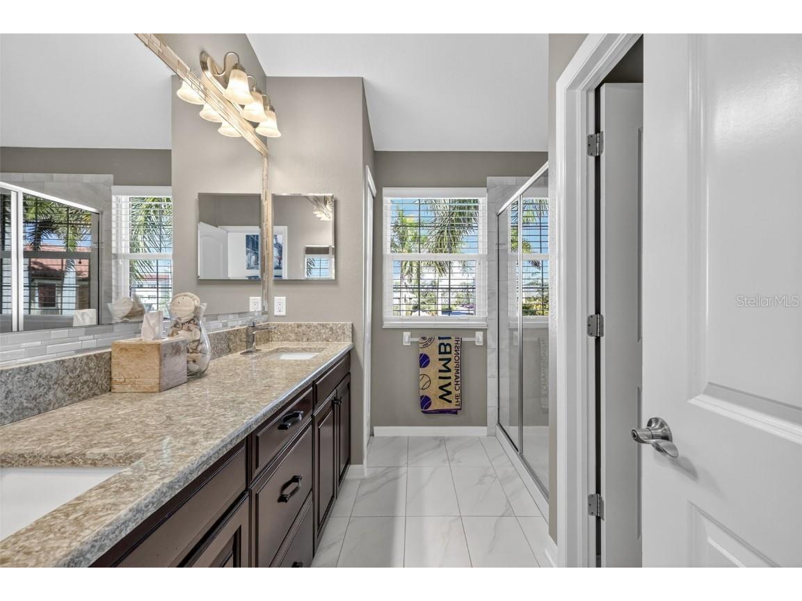 4999 Oarsman Court Sarasota FL 34243 A4672120 image31