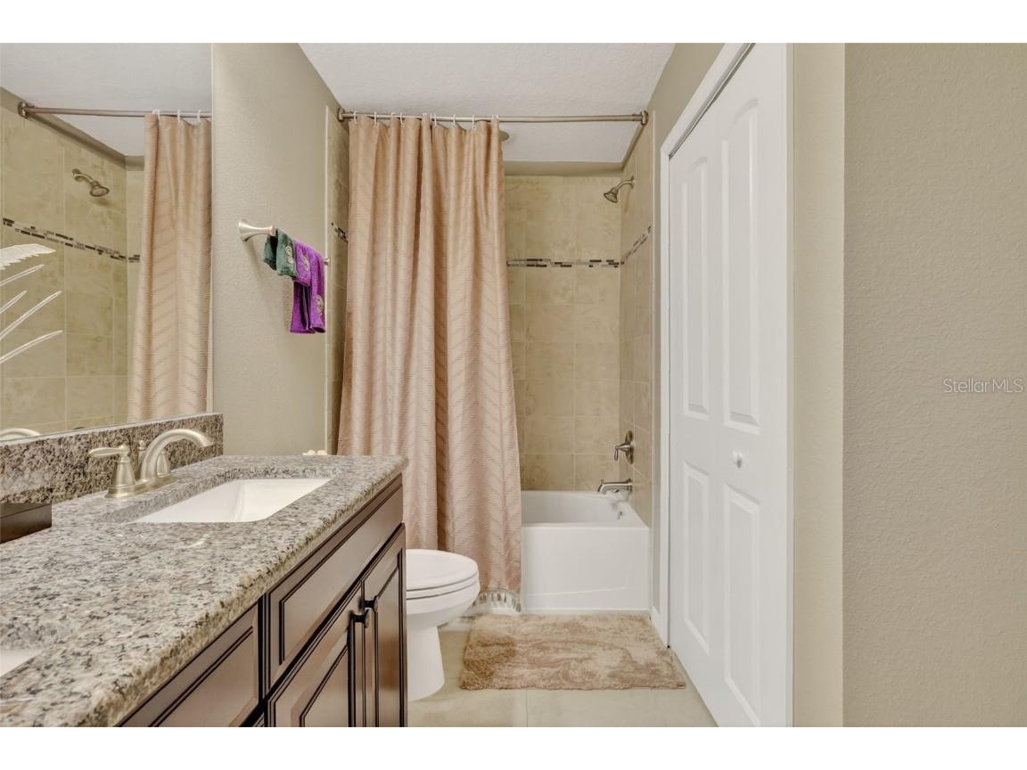 4999 Oarsman Court Sarasota FL 34243 A4672120 image34