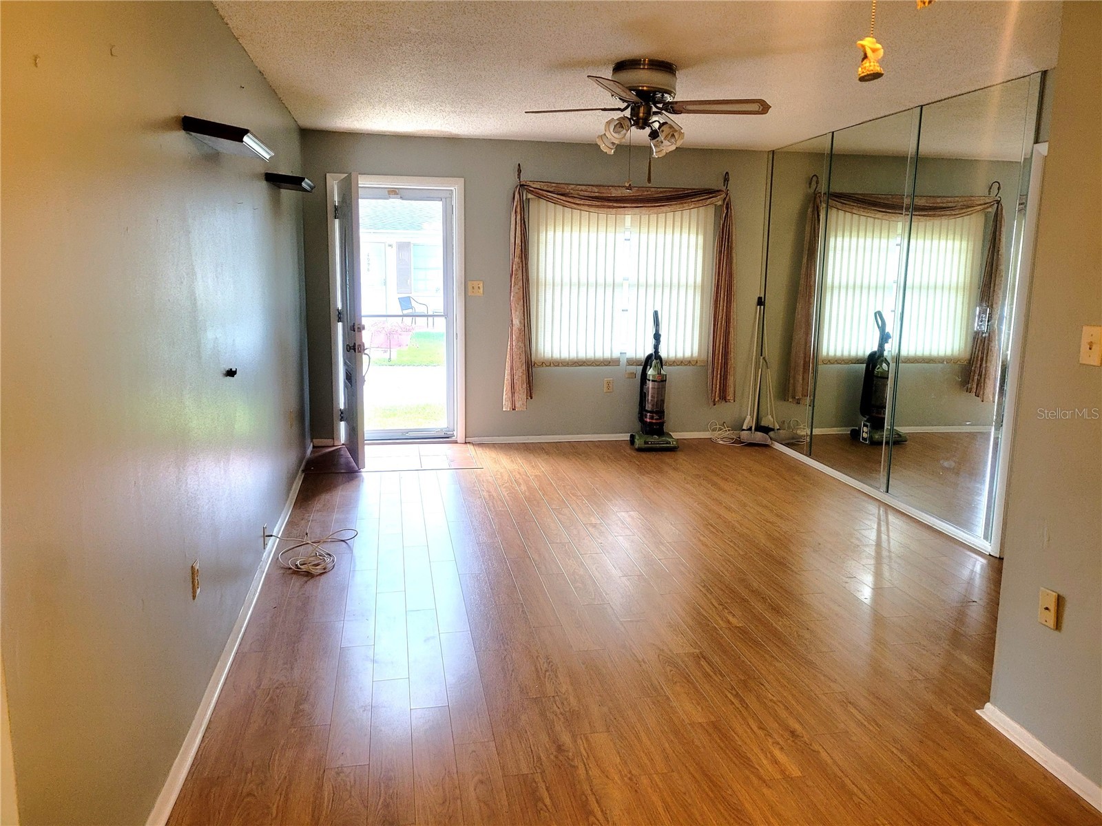 4999 Springwood Court Pinellas Park FL 33782 TB8498592 image13