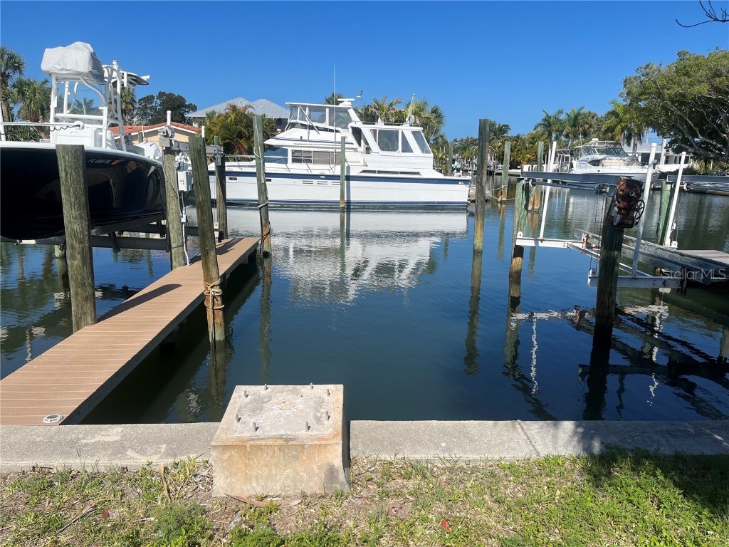 5-A Boat Slip Baronet Lane #5-A Holmes Beach FL 34217 A4534678 image1