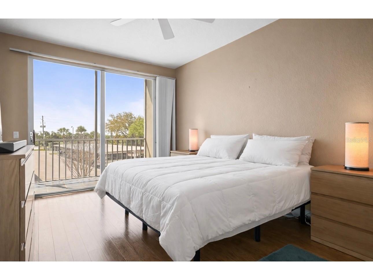 5 Island Park Place #206 Dunedin FL 34698 - INTRACOASTAL WATERWAY TB8486287 image22