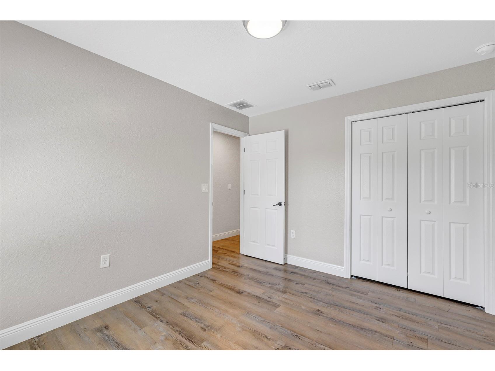 5 Locust Radial Circle Ocala FL 34472 O6407328 image11