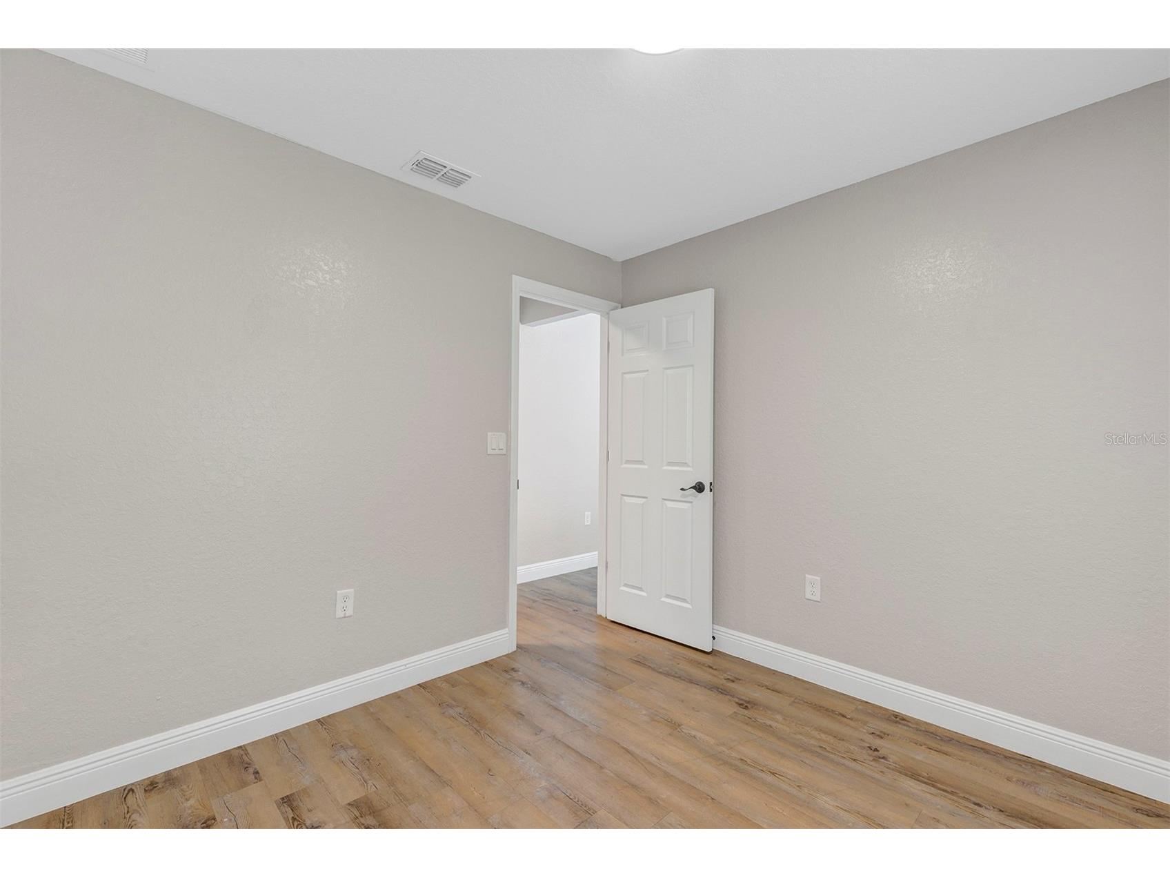 5 Locust Radial Circle Ocala FL 34472 O6407328 image18