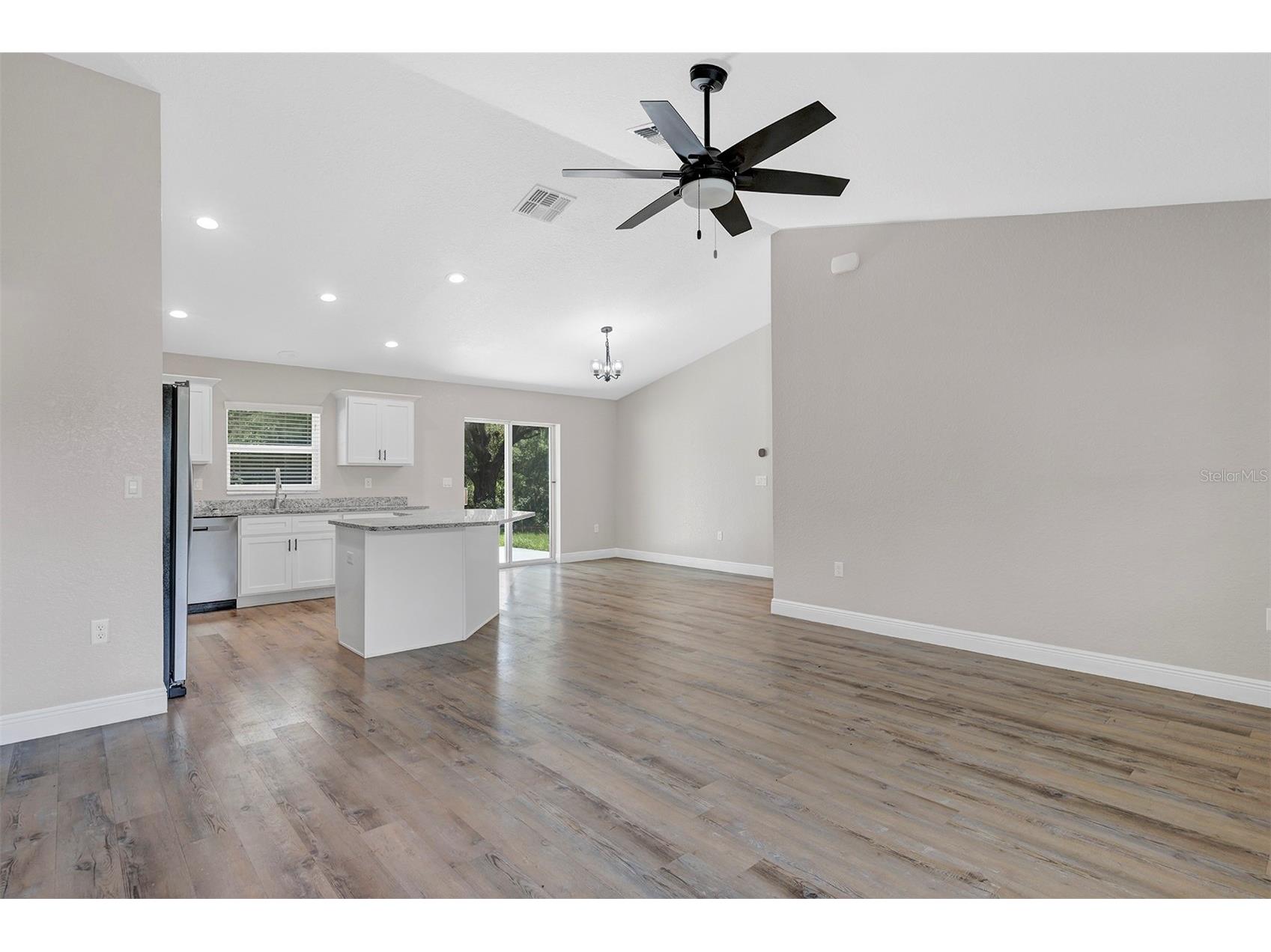 5 Locust Radial Circle Ocala FL 34472 O6407328 image27