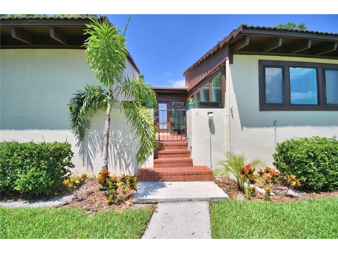 5 Loma Alta #5 Lakeland FL 33813 - Scott Lake P4926304 image1