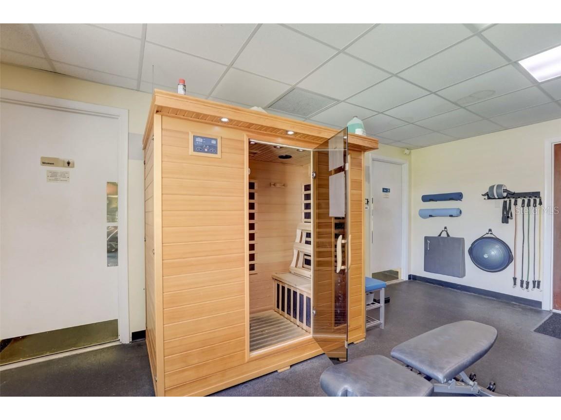 5 N Buena Vista Avenue Englewood FL 34223 A4649039 image34