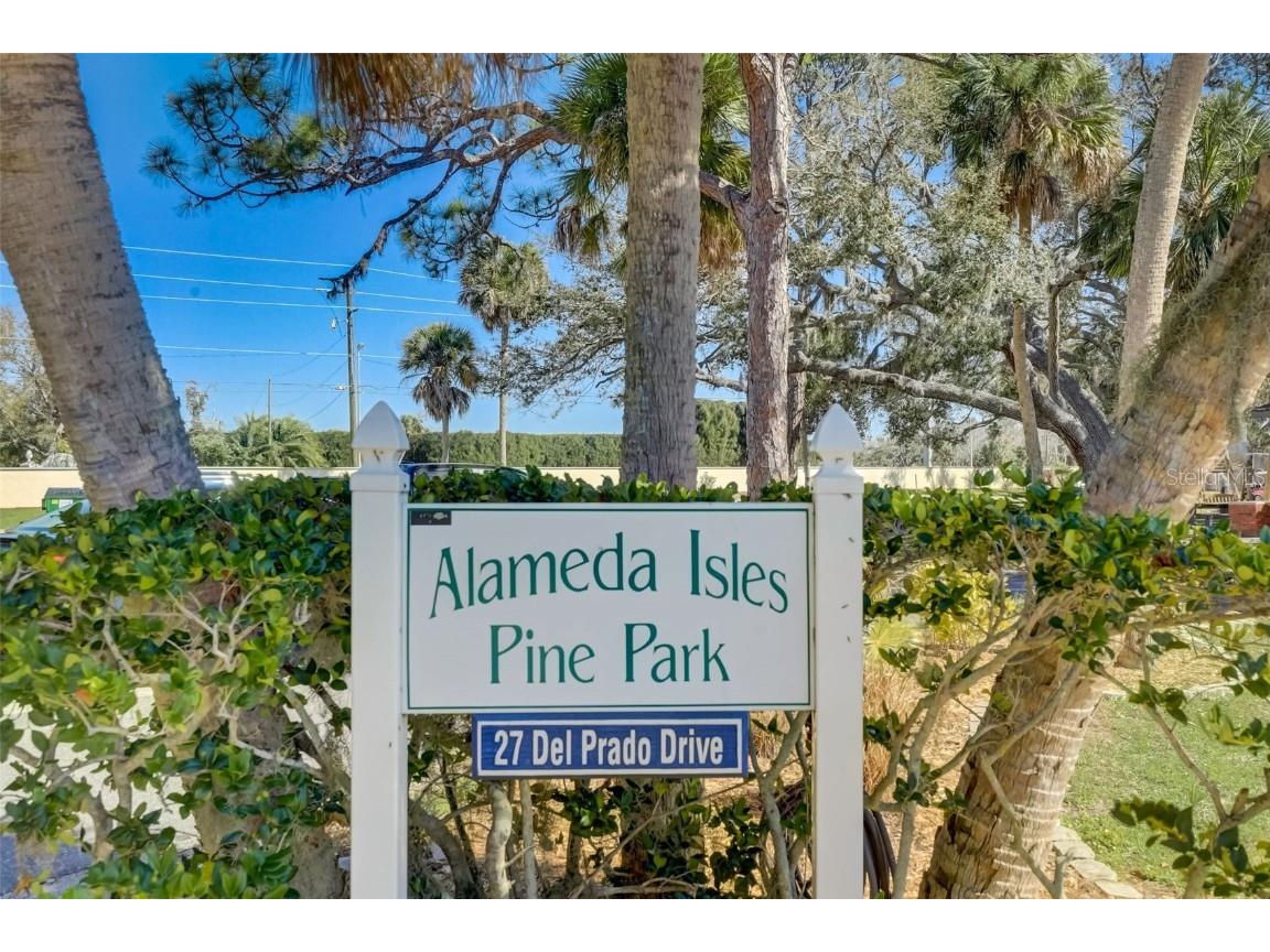 5 N Buena Vista Avenue Englewood FL 34223 A4649039 image38