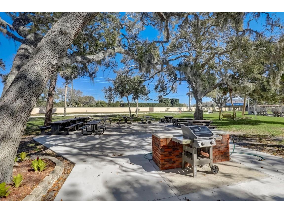 5 N Buena Vista Avenue Englewood FL 34223 A4649039 image39