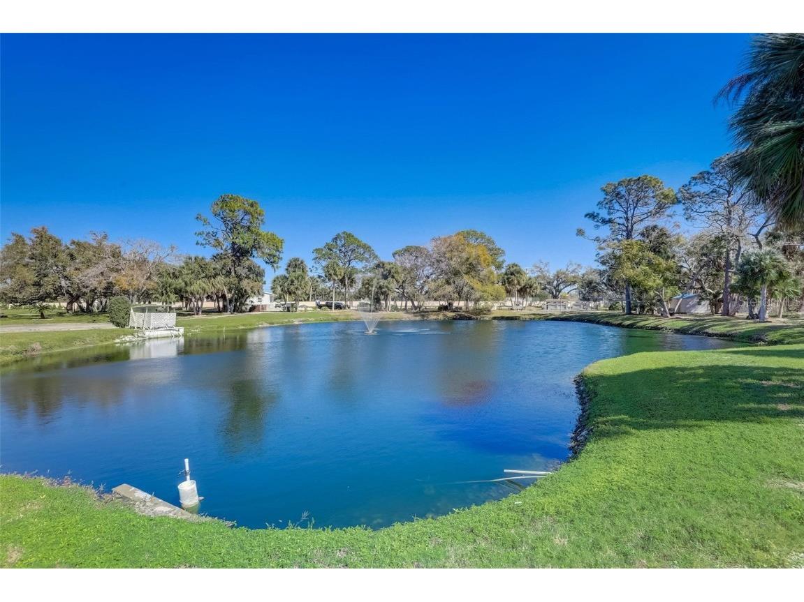 5 N Buena Vista Avenue Englewood FL 34223 A4649039 image40