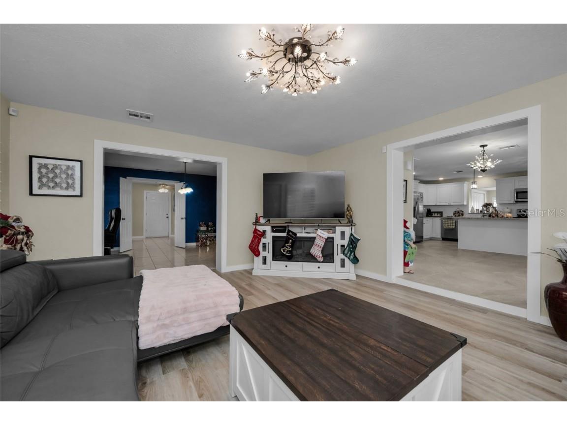 5 N Hayes Road Oldsmar FL 34677 TB8452954 image11