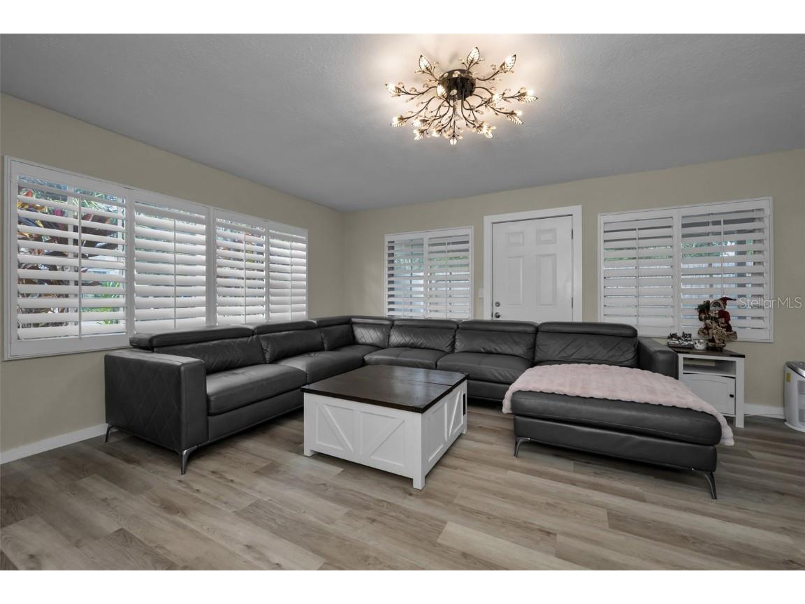 5 N Hayes Road Oldsmar FL 34677 TB8452954 image13