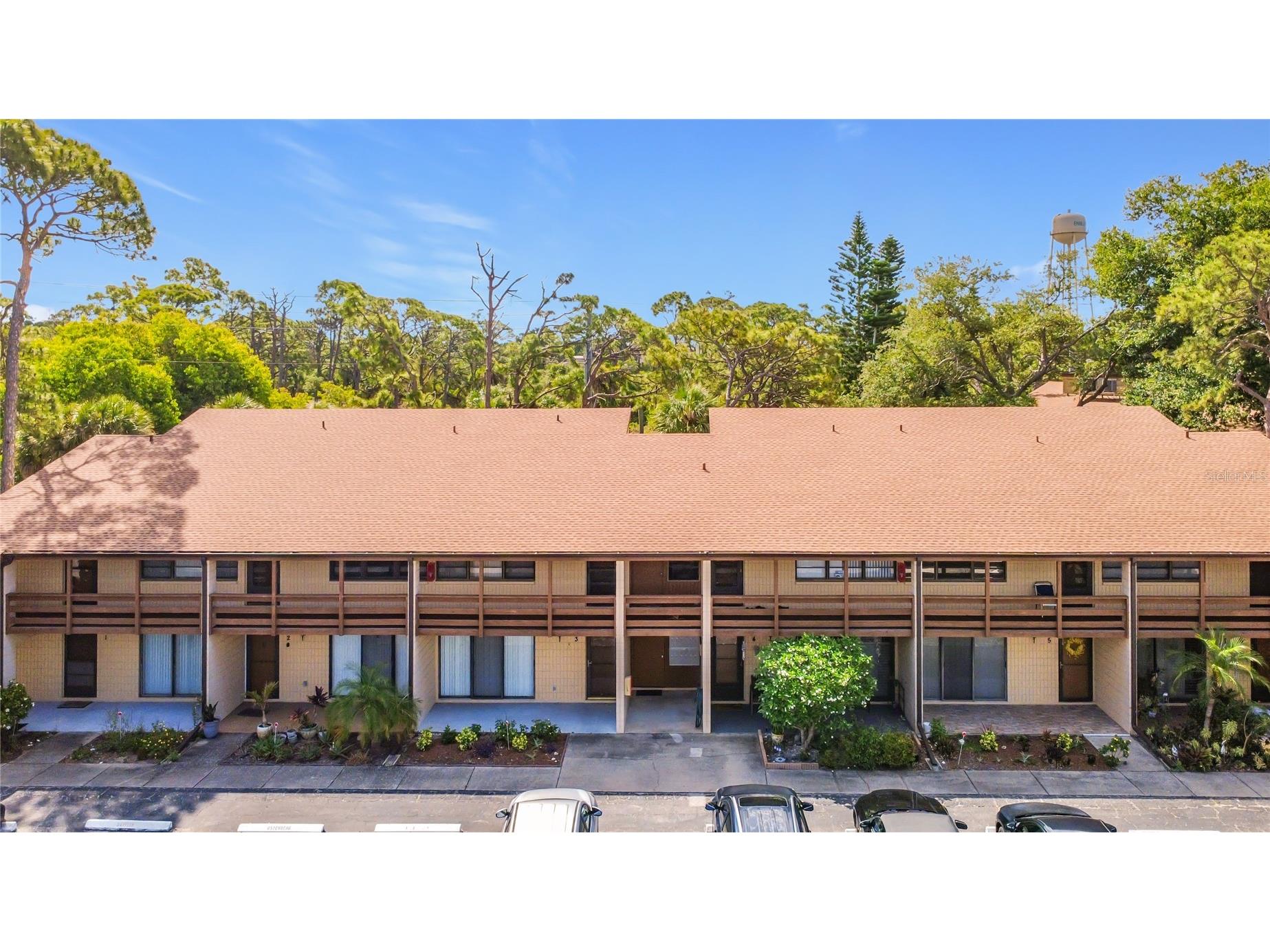 5 Quails Run Boulevard #9 Englewood FL 34223 D6147471 image1