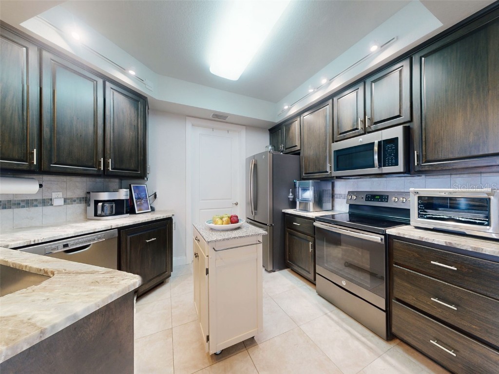 5 Riverwalk Drive #506 New Smyrna Beach FL 32169 O6351268 image14