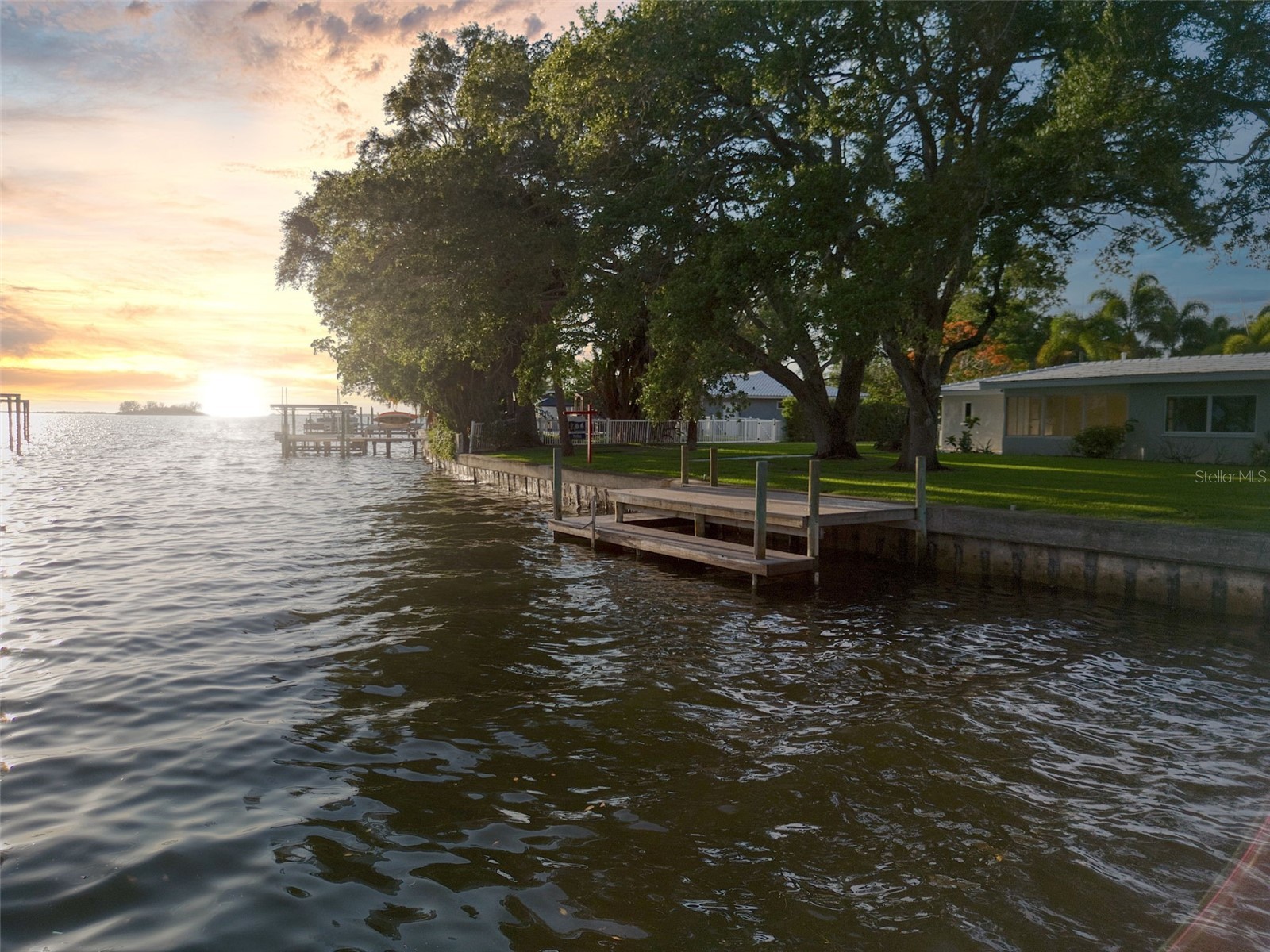 5 Shore Drive Dunedin FL 34698 - ST JOSEPH SOUND TB8482940 image1