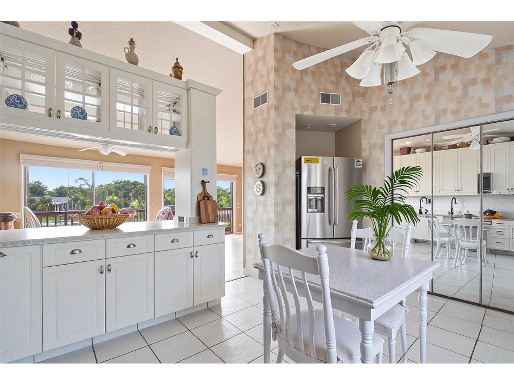 5 Venetian Court Tarpon Springs FL 34689 - MINETTA BAYOU TB8525838 image6
