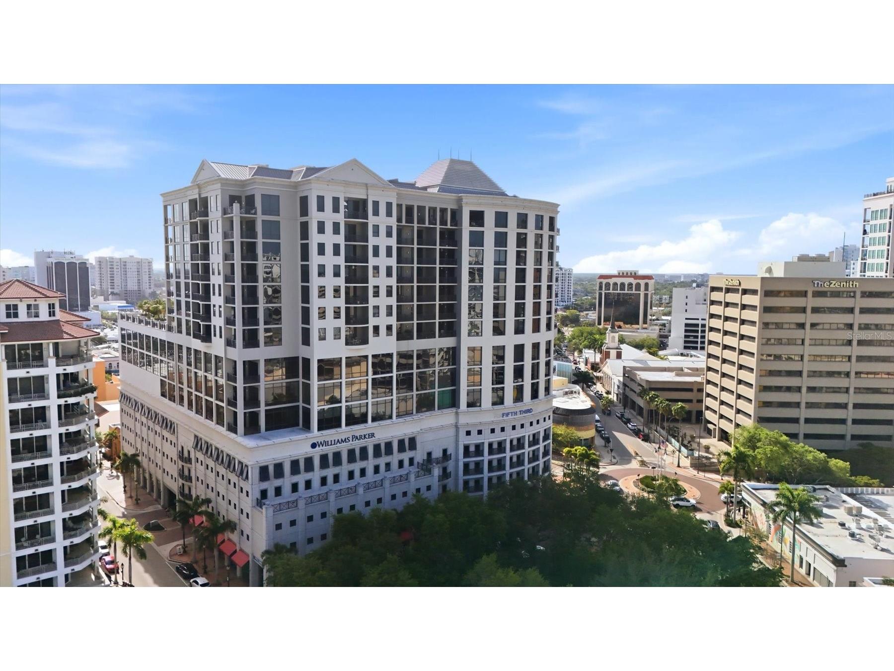 50 Central Ave #16-C Sarasota FL 34236 A4689102 image1