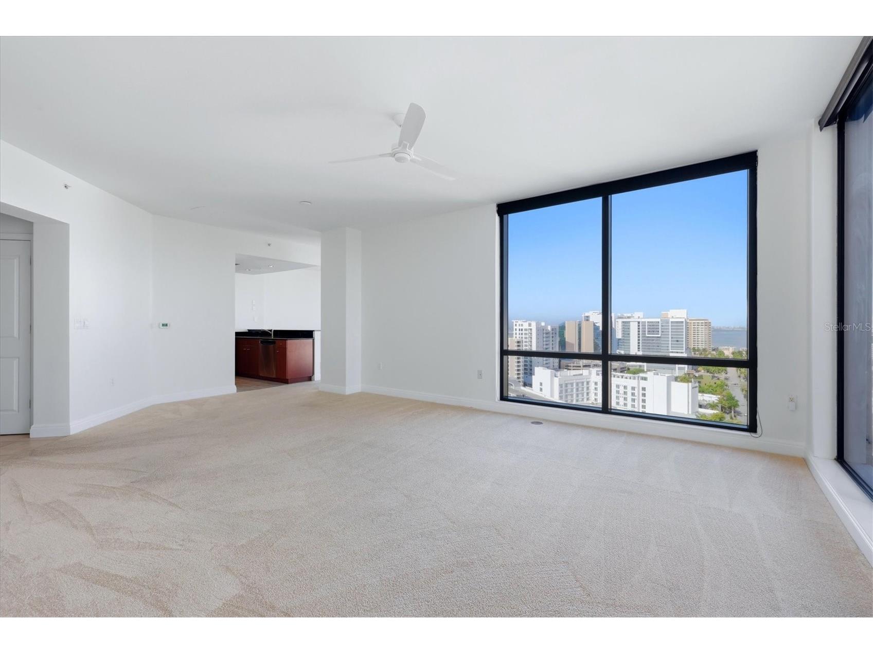 50 Central Ave #16-C Sarasota FL 34236 A4689102 image10