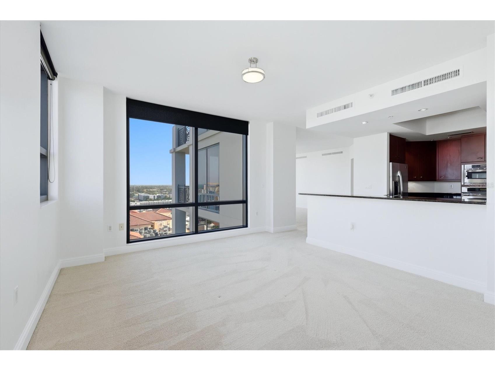 50 Central Ave #16-C Sarasota FL 34236 A4689102 image17