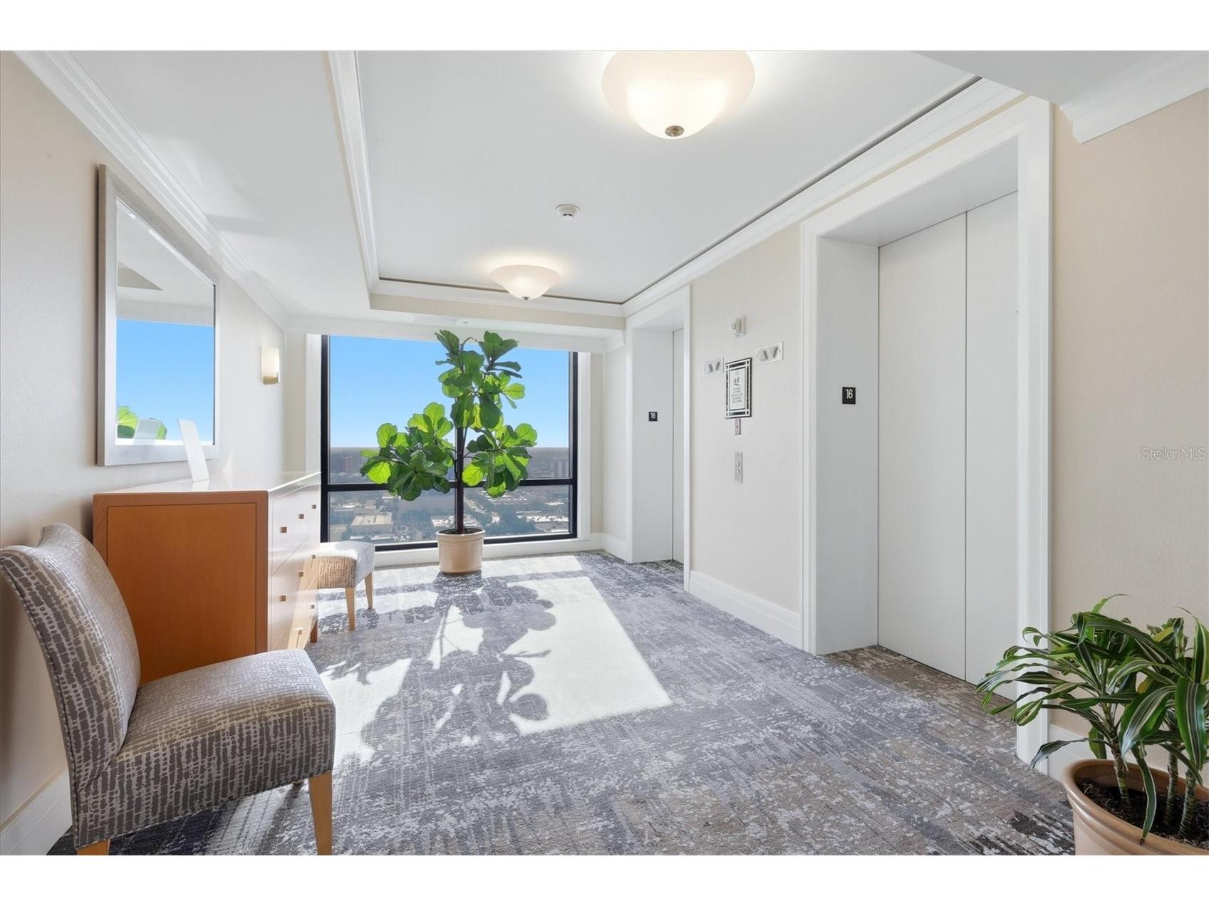 50 Central Ave #16-C Sarasota FL 34236 A4689102 image4