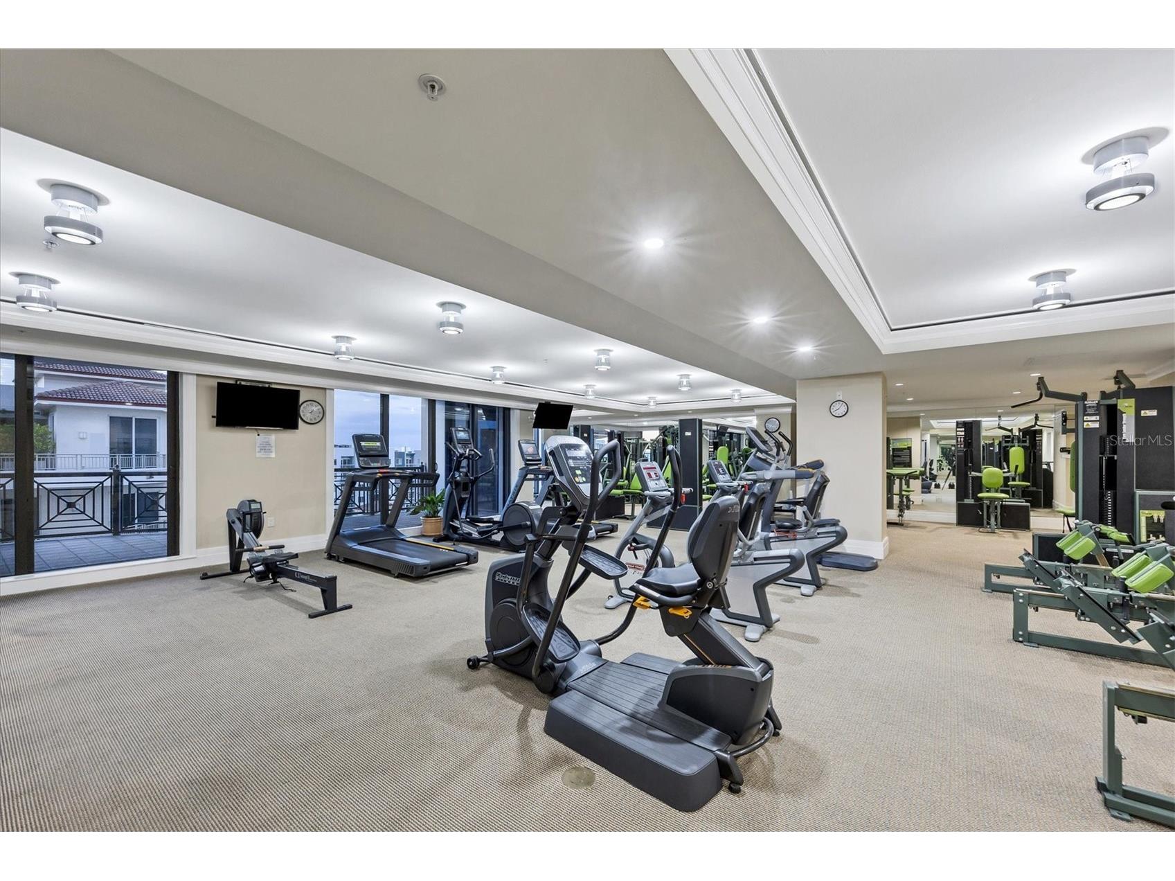 50 Central Ave #16-C Sarasota FL 34236 A4689102 image46