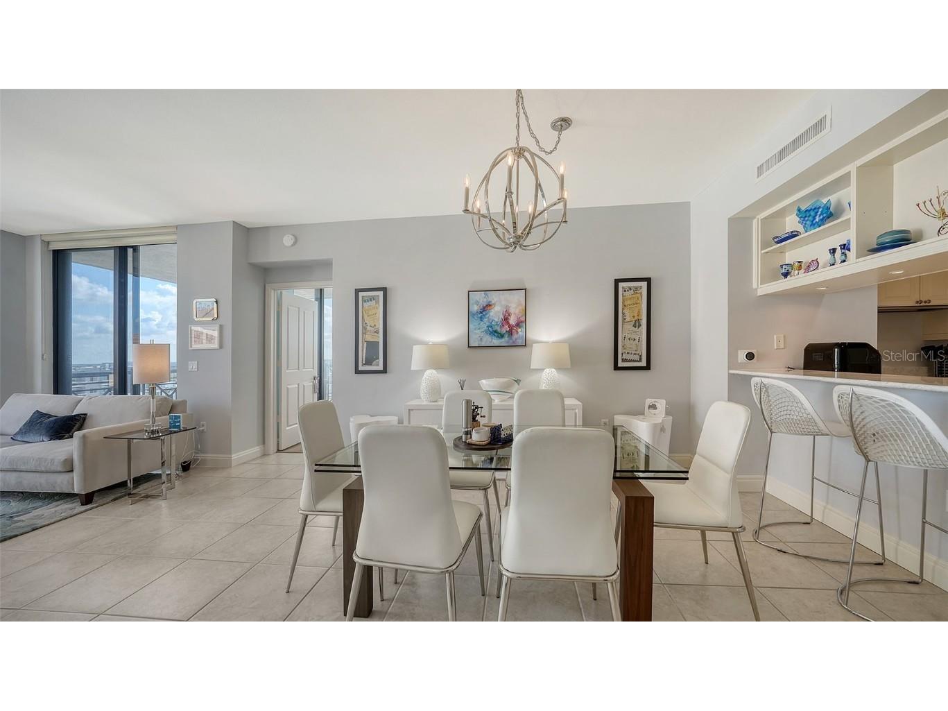 50 Central Avenue #11A Sarasota FL 34236 A4660043 image24