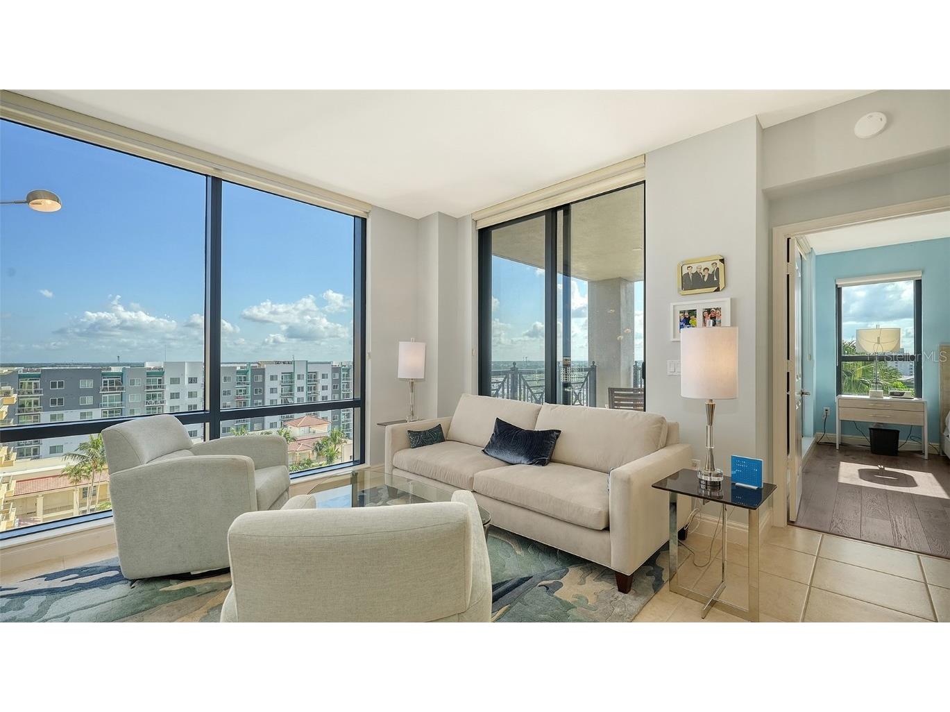 50 Central Avenue #11A Sarasota FL 34236 A4660043 image4