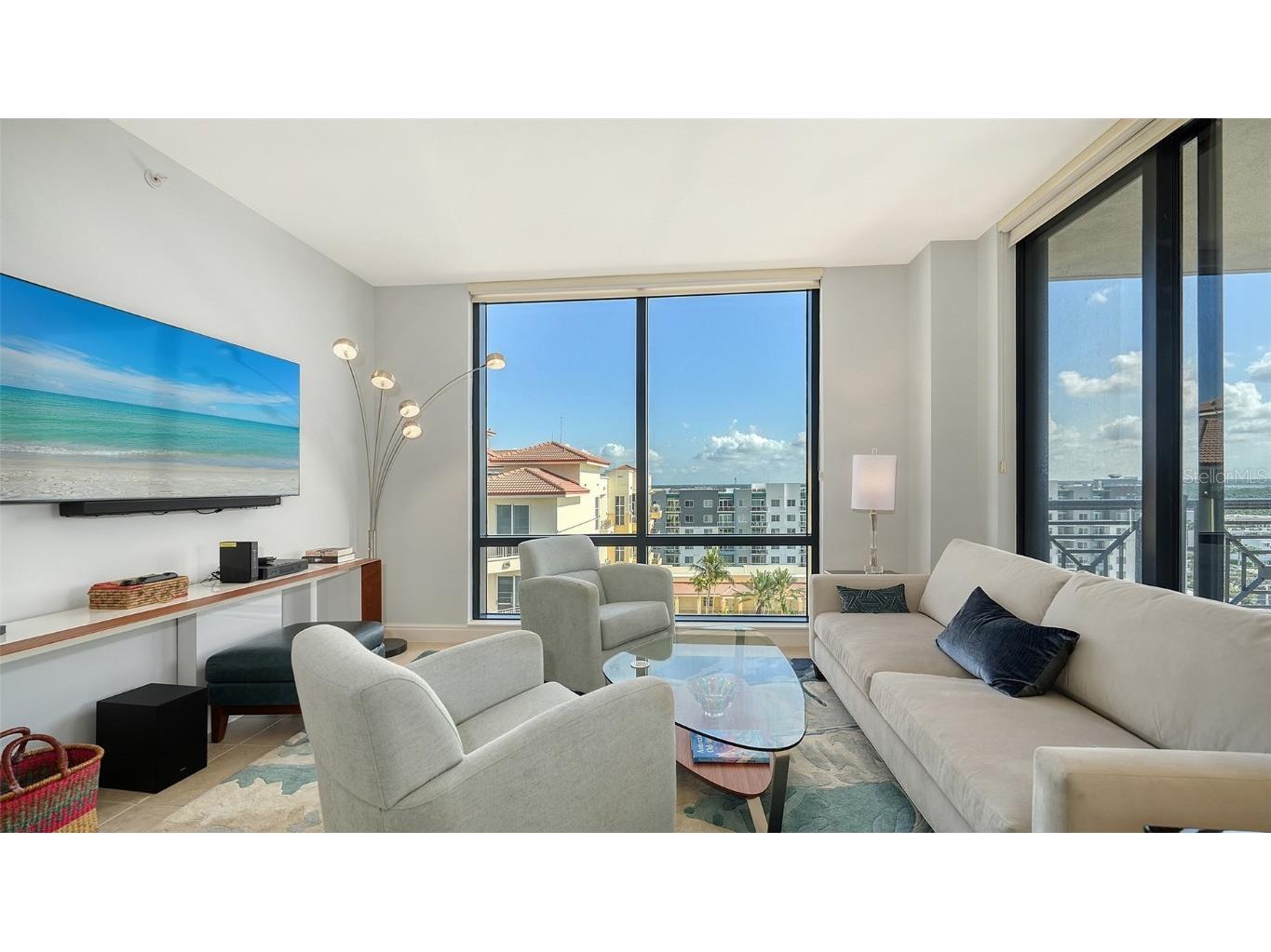 50 Central Avenue #11A Sarasota FL 34236 A4660043 image5