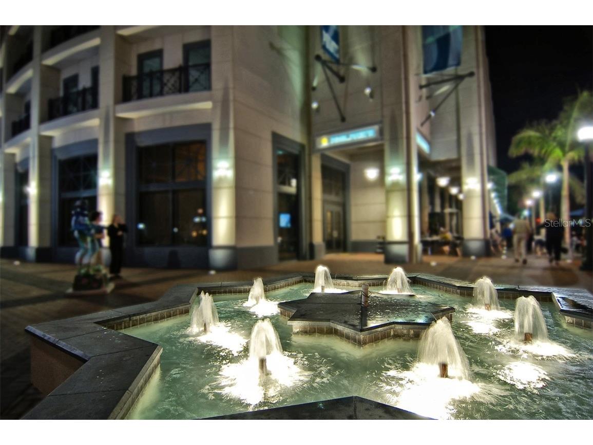 50 Central Avenue #11A Sarasota FL 34236 A4660043 image62