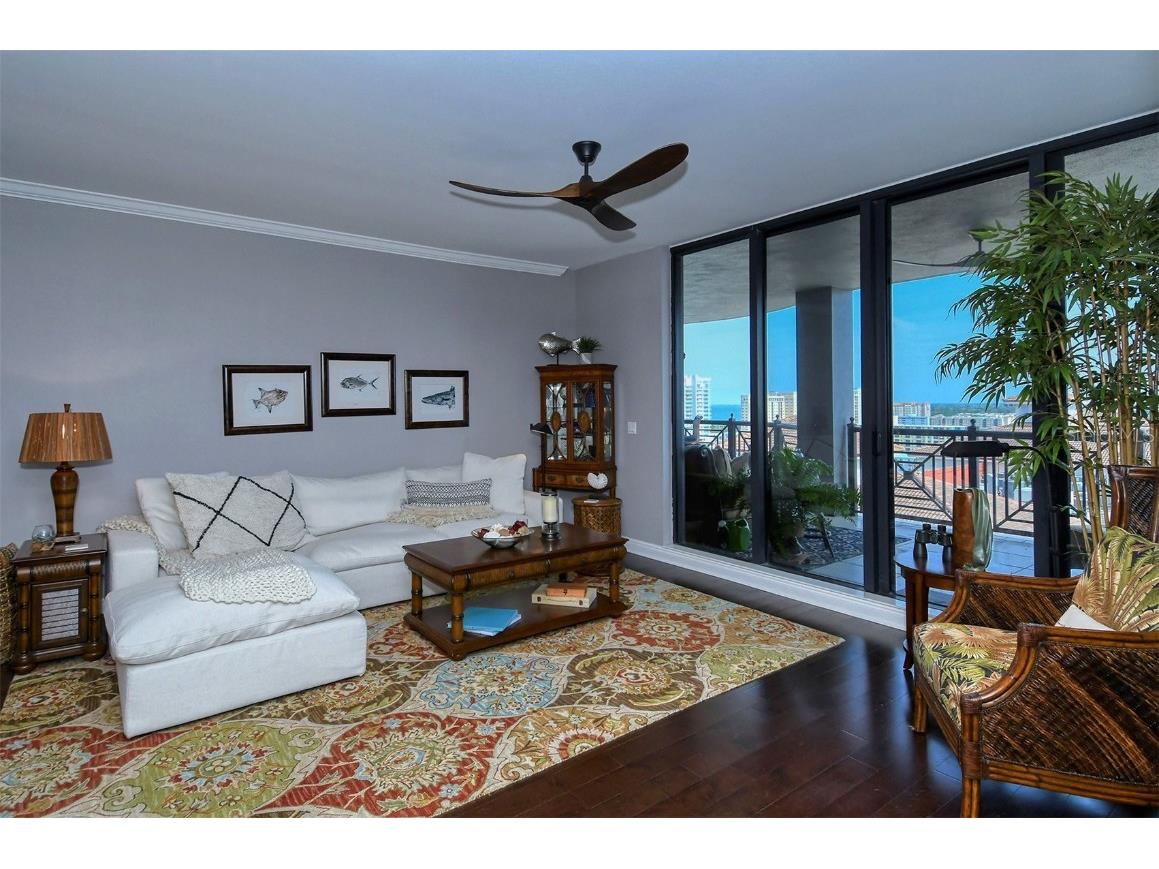 50 Central Avenue #14B Sarasota FL 34236 A4568847 image7