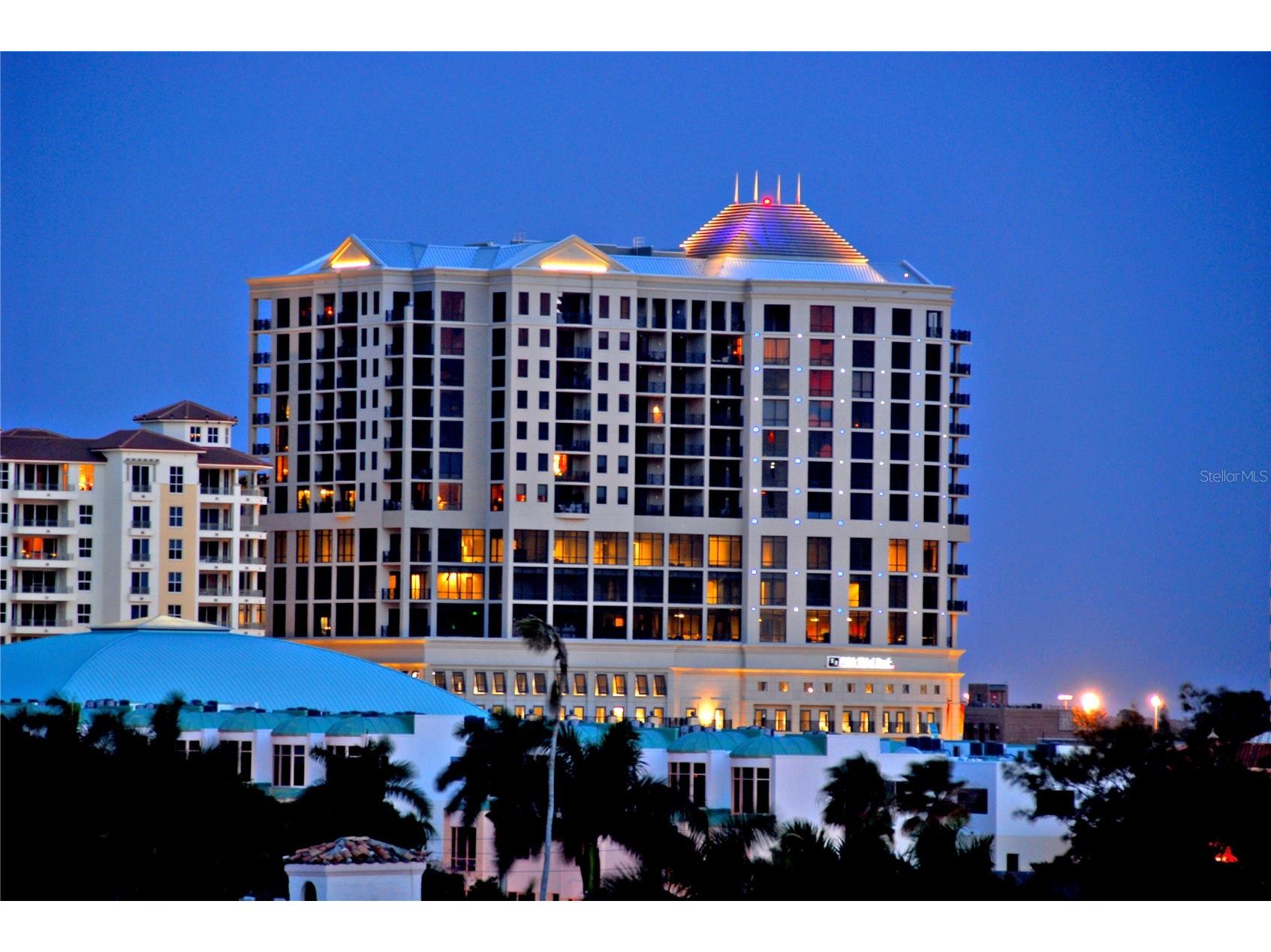 50 Central Avenue #14B Sarasota FL 34236 - SARASOTA BAY A4670232 image2