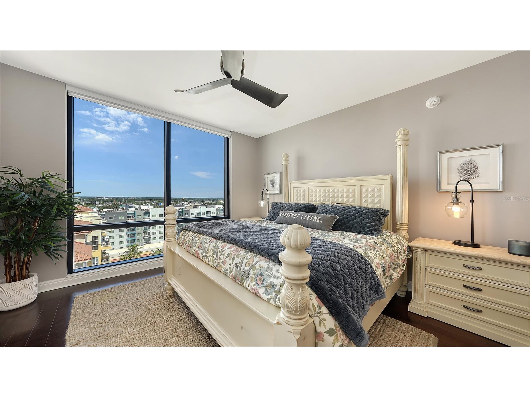 50 Central Avenue #14B Sarasota FL 34236 - SARASOTA BAY A4670232 image22