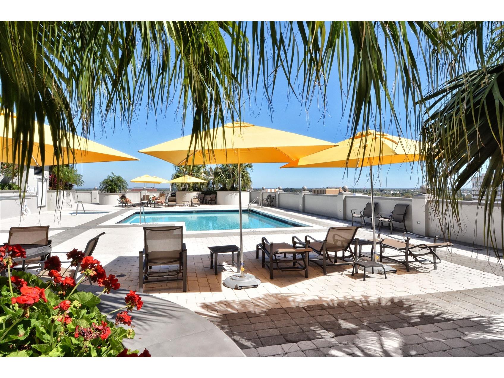 50 Central Avenue #14B Sarasota FL 34236 - SARASOTA BAY A4670232 image3