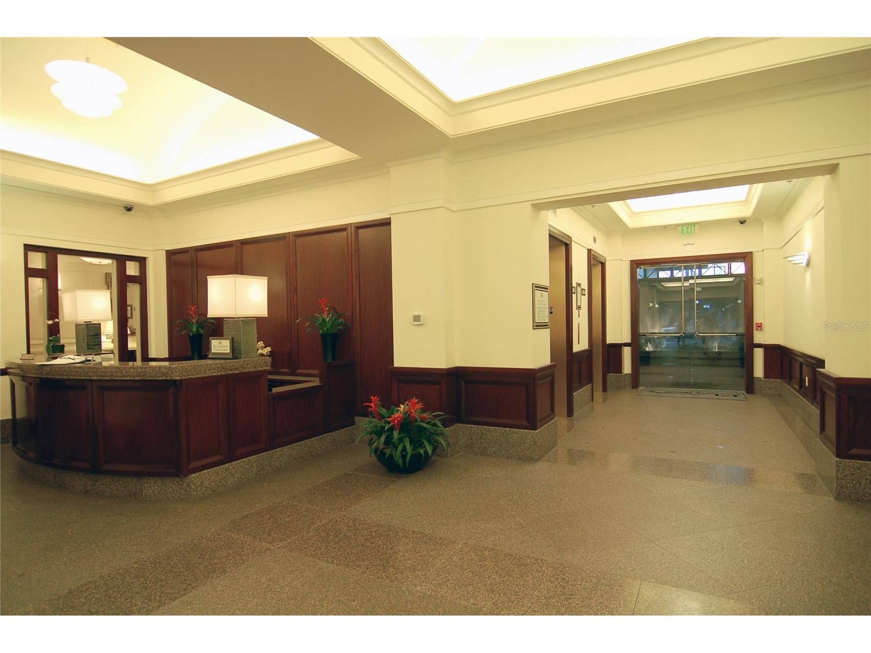 50 Central Avenue #14B Sarasota FL 34236 - SARASOTA BAY A4670232 image55