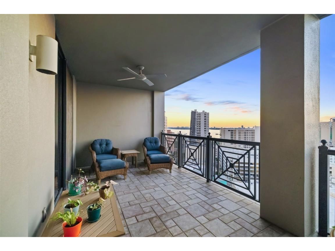 50 Central Avenue #14D Sarasota FL 34236 A4673299 image29