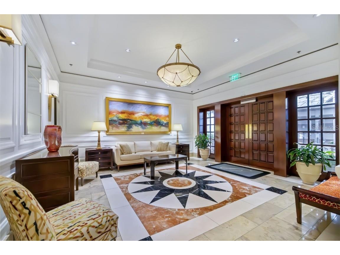 50 Central Avenue #14D Sarasota FL 34236 A4673299 image37