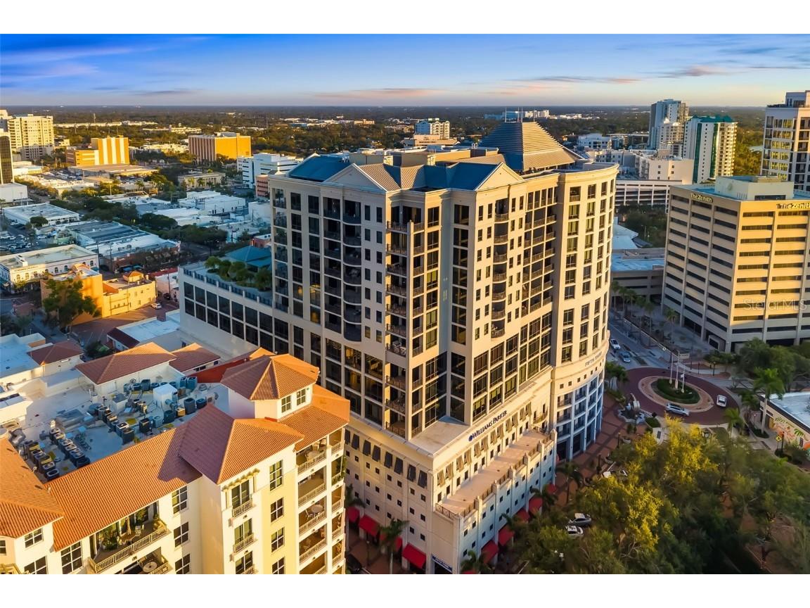 50 Central Avenue #14D Sarasota FL 34236 A4673299 image52