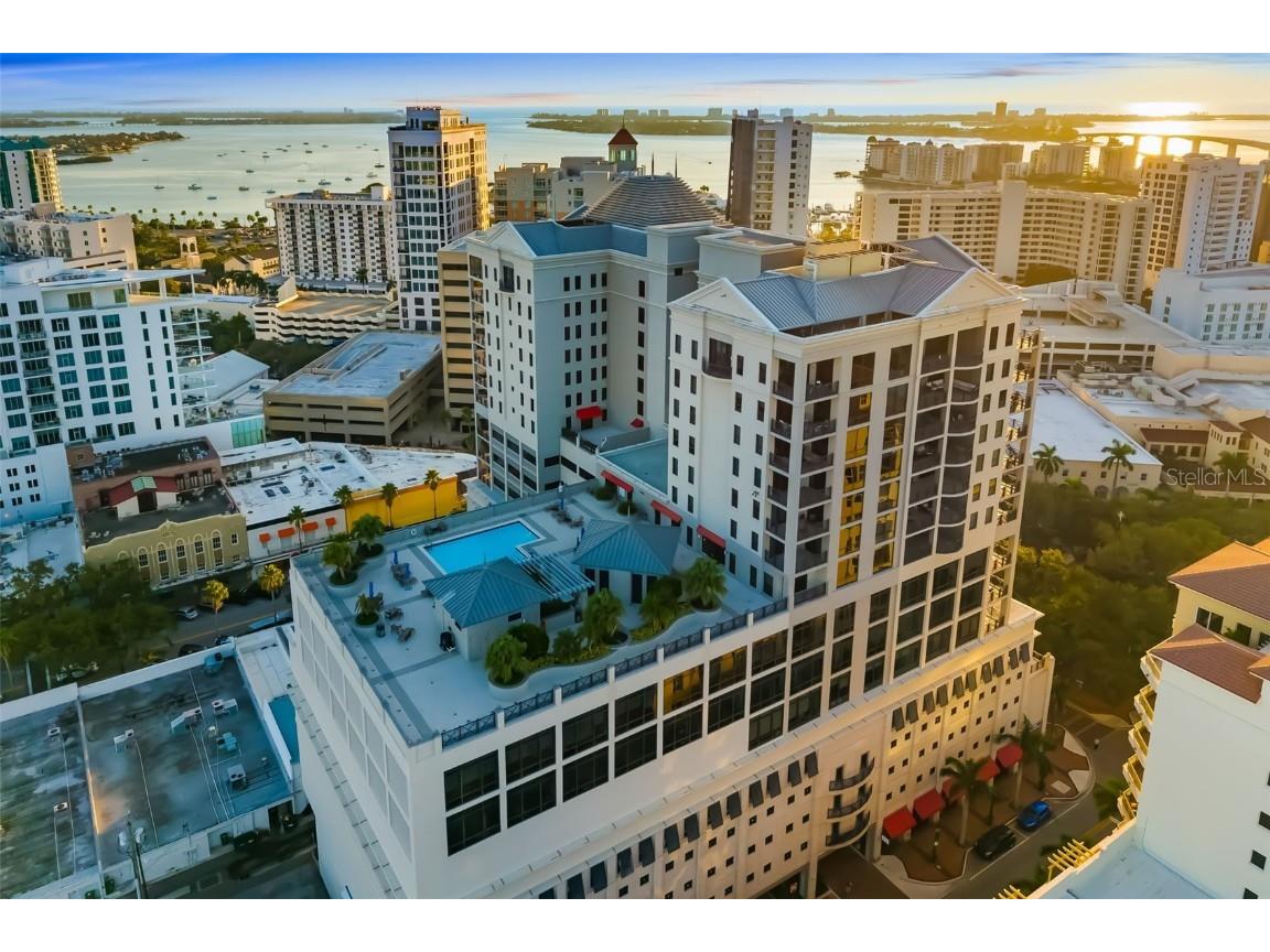 50 Central Avenue #14D Sarasota FL 34236 A4673299 image59