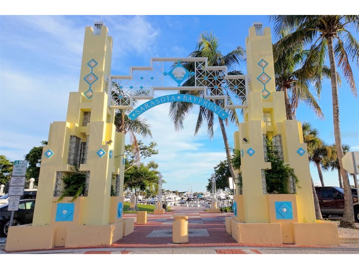 50 Central Avenue #14D Sarasota FL 34236 A4673299 image68