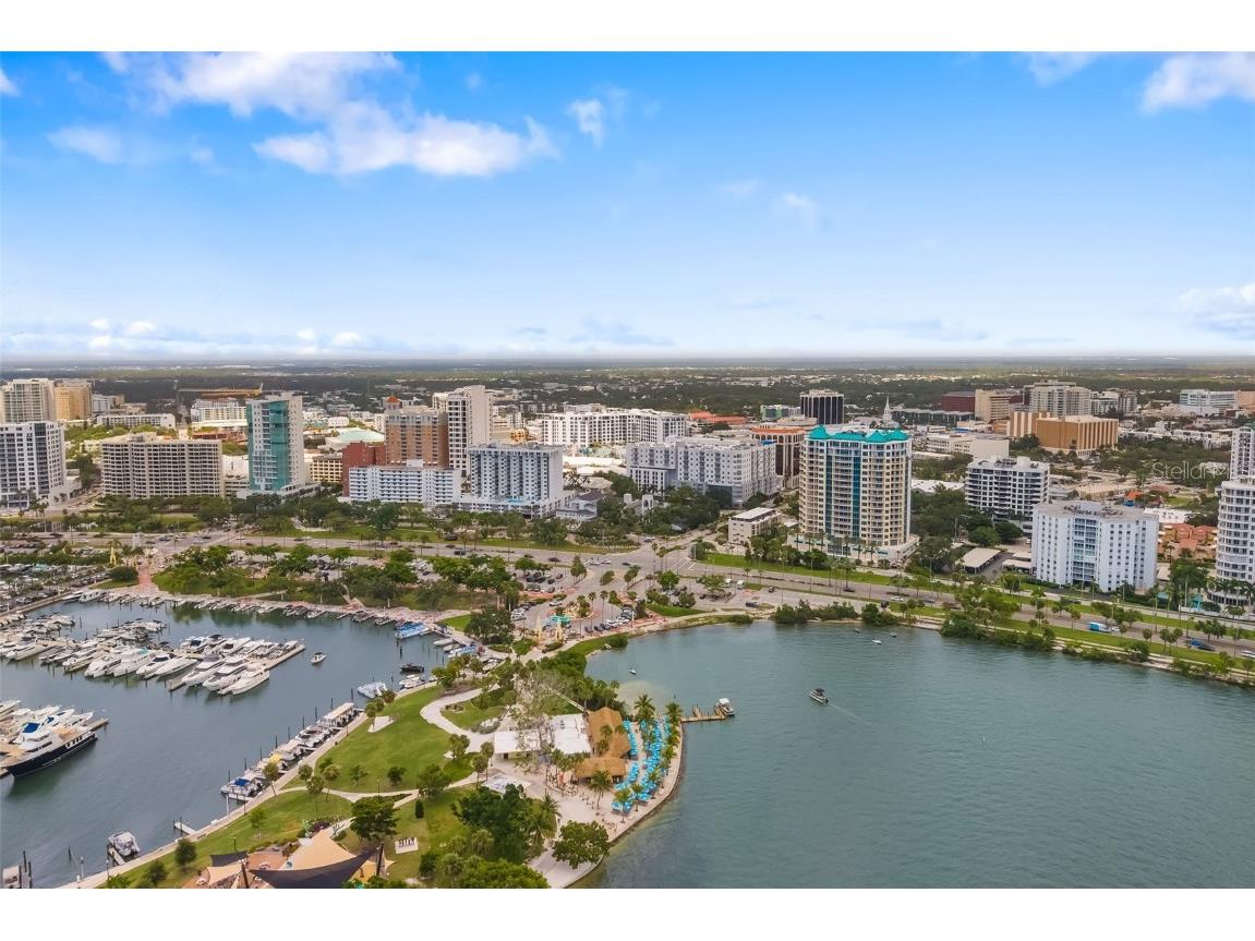 50 Central Avenue #14D Sarasota FL 34236 A4673299 image72