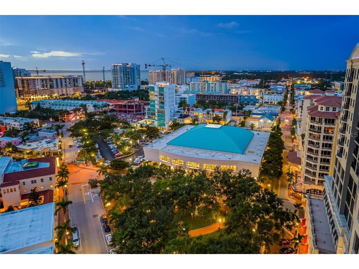 50 Central Avenue #14D Sarasota FL 34236 A4673299 image83