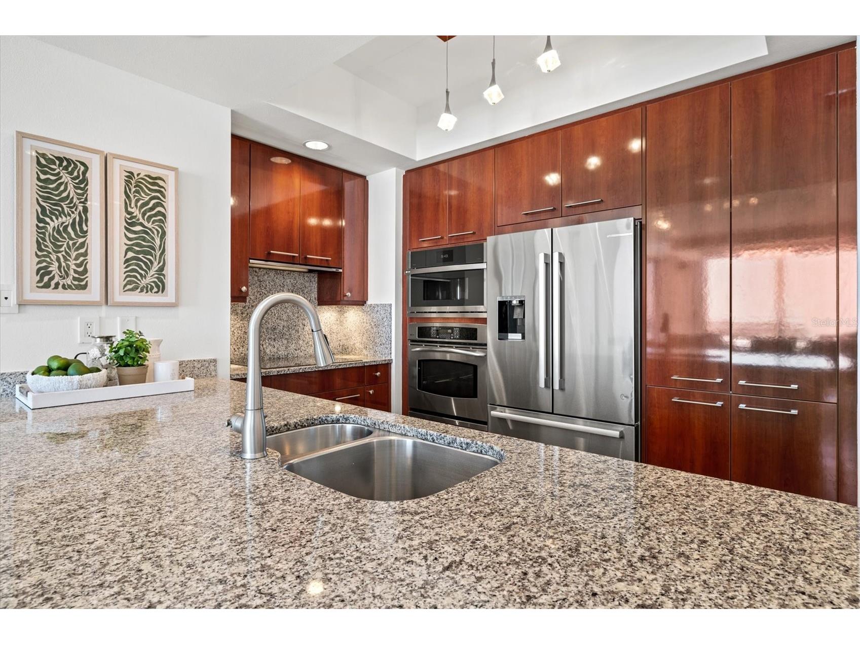 50 Central Avenue #15A Sarasota FL 34236 - SARASOTA BAY A4681474 image11