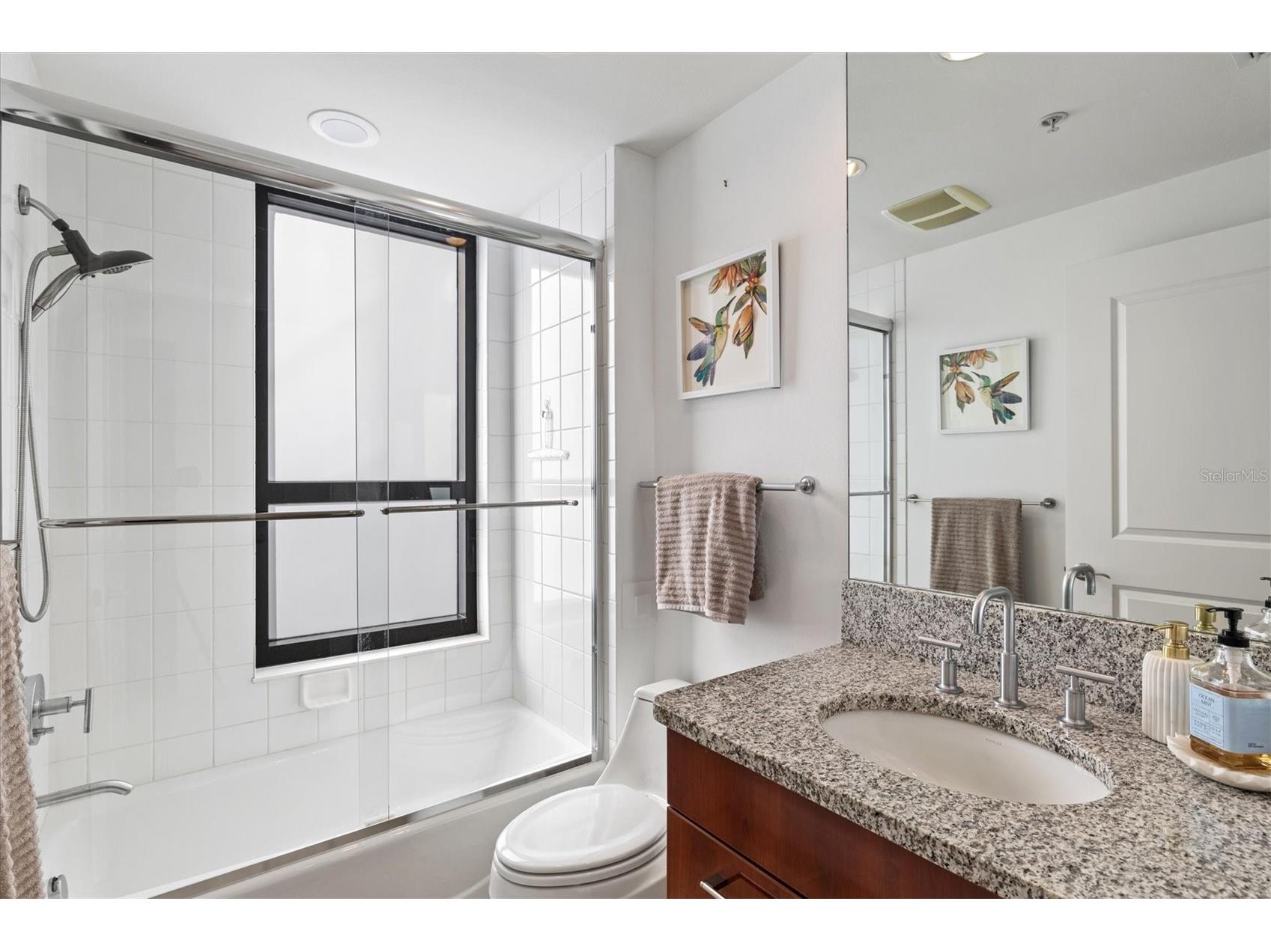 50 Central Avenue #15A Sarasota FL 34236 - SARASOTA BAY A4681474 image28