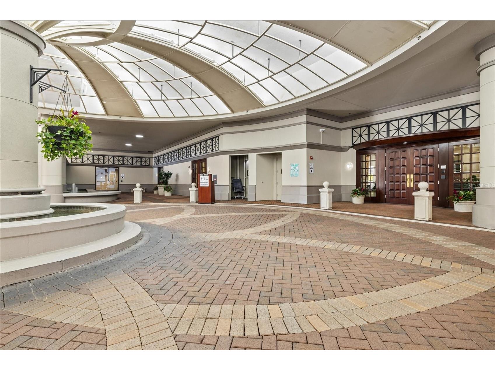 50 Central Avenue #15A Sarasota FL 34236 - SARASOTA BAY A4681474 image37