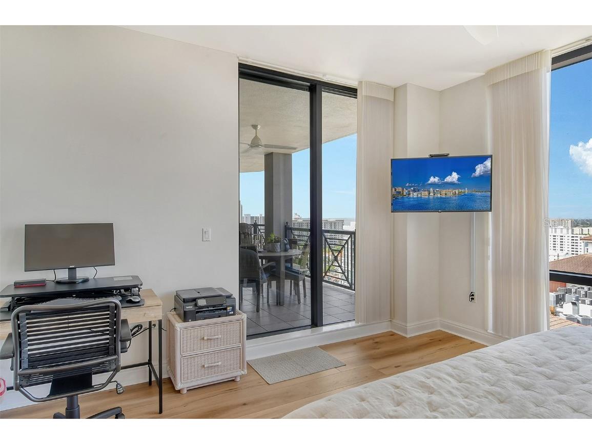 50 Central Avenue #15B Sarasota FL 34236 - SARASOTA BAY A4604561 image29