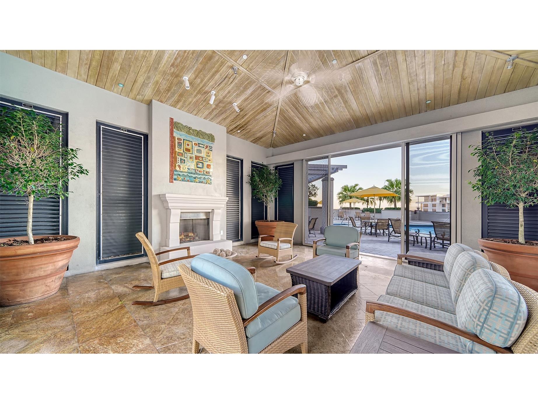 50 Central Avenue #15B Sarasota FL 34236 - SARASOTA BAY A4689716 image37