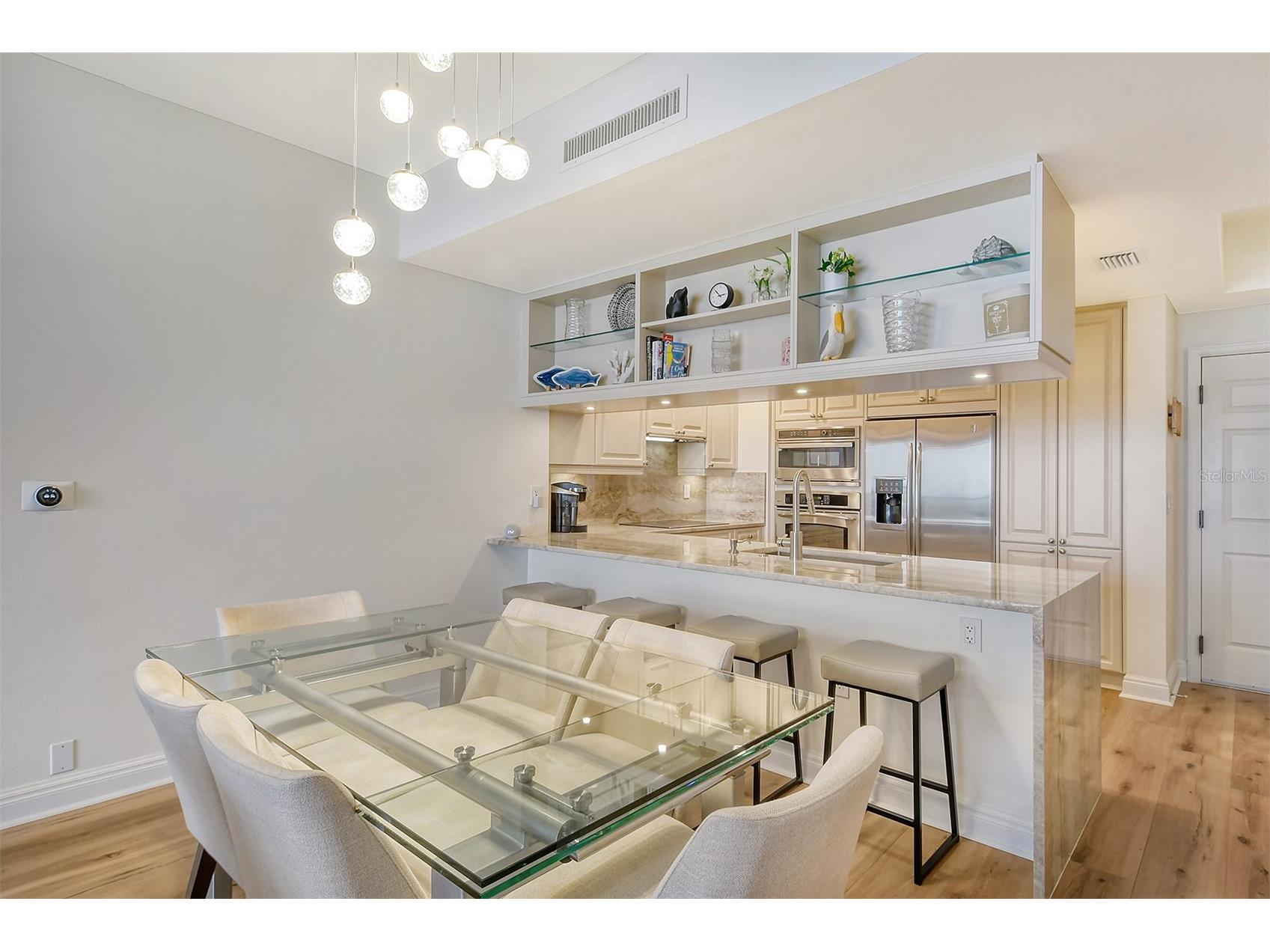 50 Central Avenue #15B Sarasota FL 34236 - SARASOTA BAY A4689716 image7