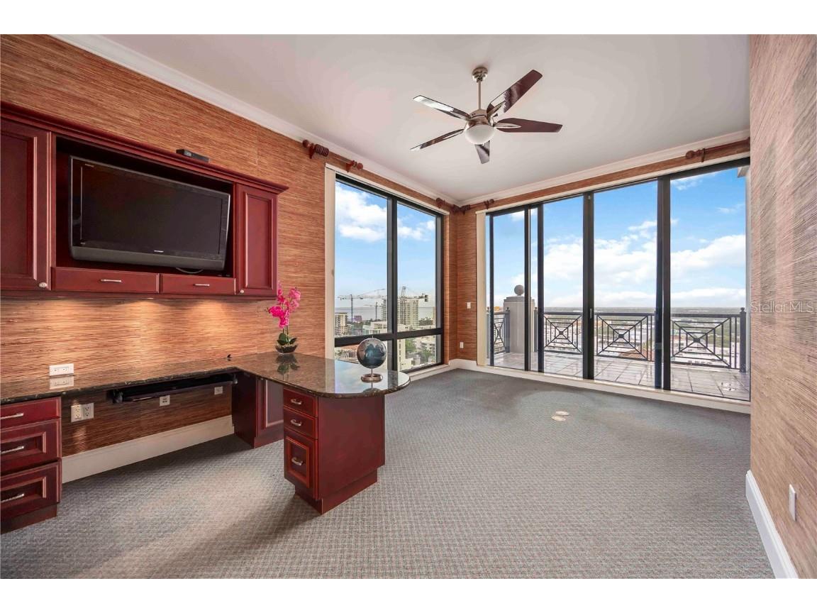 50 Central Avenue #17PHB Sarasota FL 34236 A4665701 image23